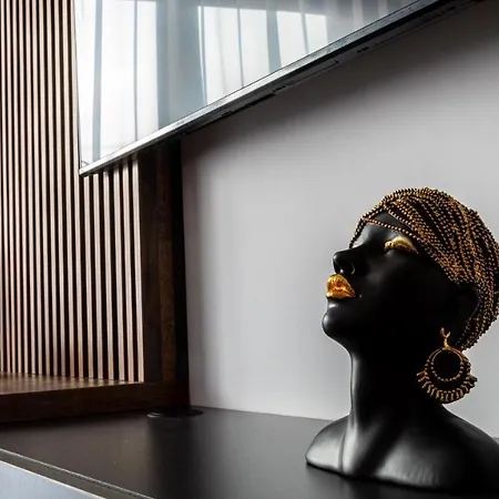 Lägenhet Apartbnb Black Art 14 *