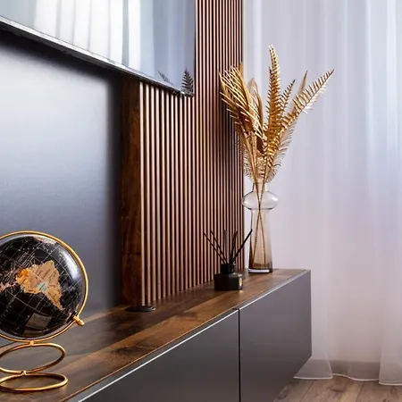 Lägenhet Apartbnb Black Art 14